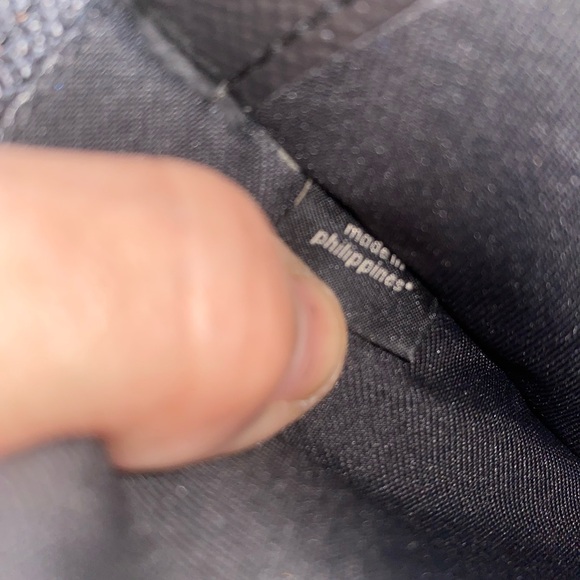 Coach Crossbody Bronze Wallet with Detachable Long Chain Strap NWT - Picture 4 of 14